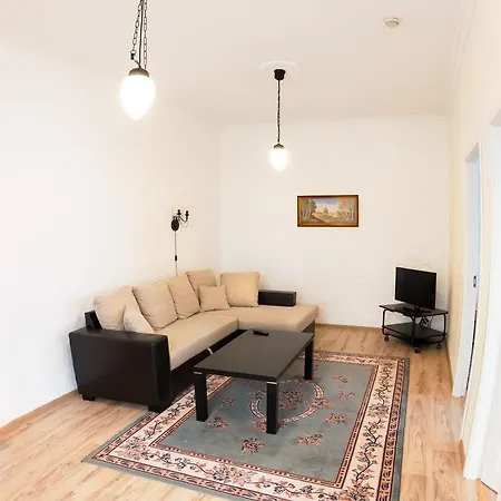 Apartamento Rataskaevu Guest